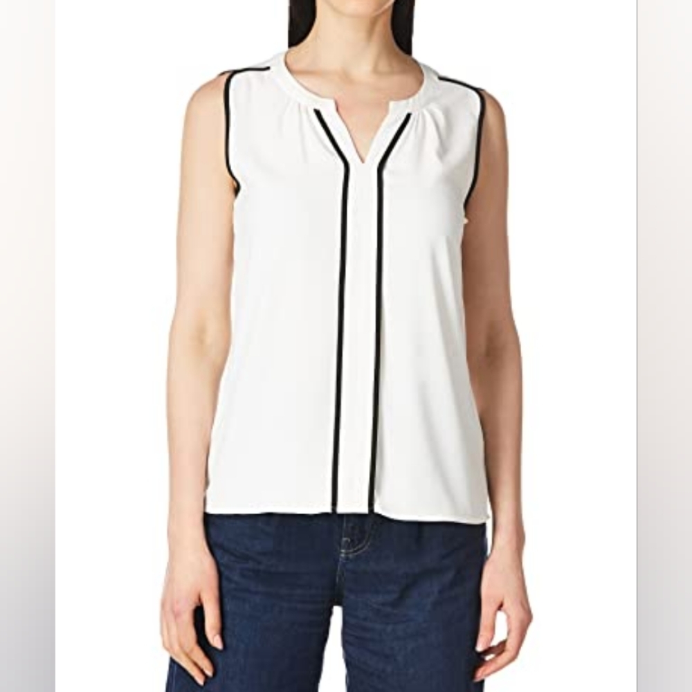 Consigned - Calvin Klein Classic Ivory Sleeveless Blouse